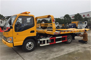 罗庄区哪里有拖车服务